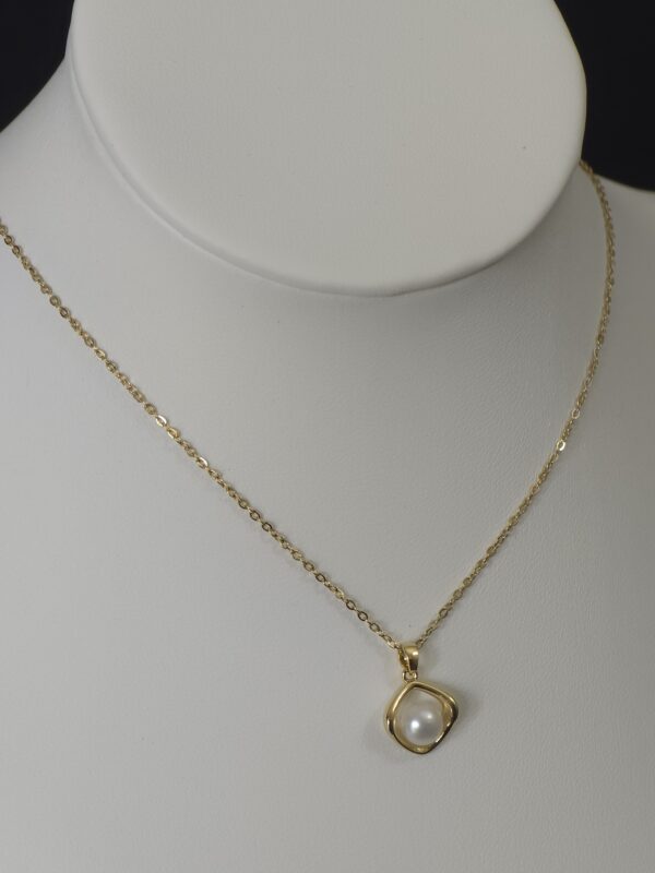 Golden Pearl - Image 3